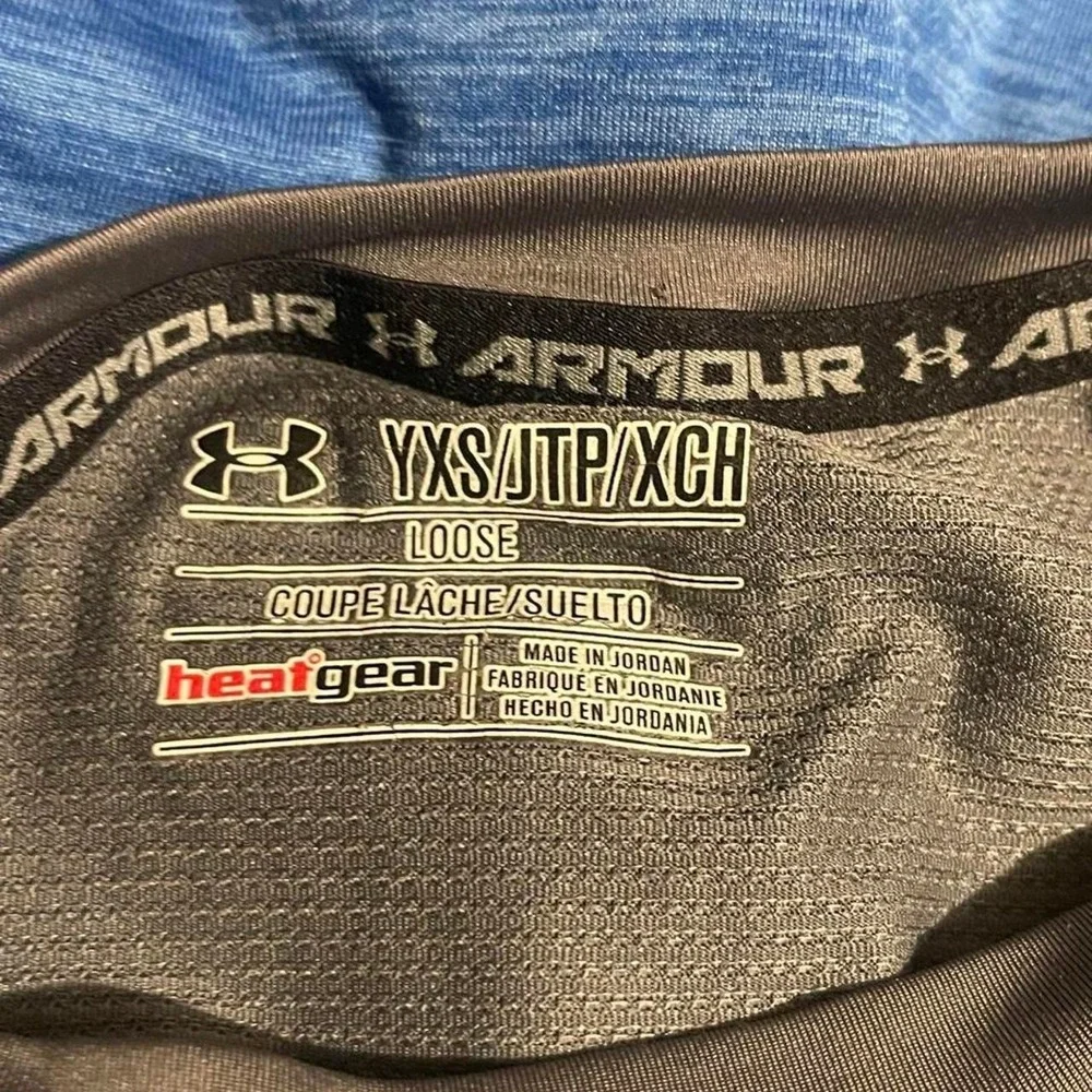 Bundle of Under Armour kids t-shirts YXS